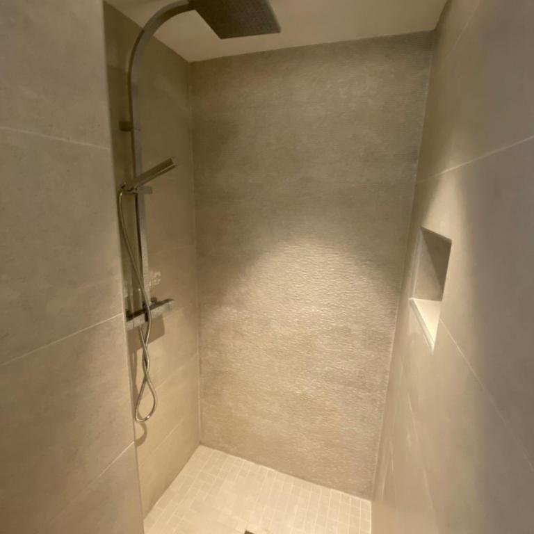 Jolie pavillon avec jardin privé - Chalet - 2
