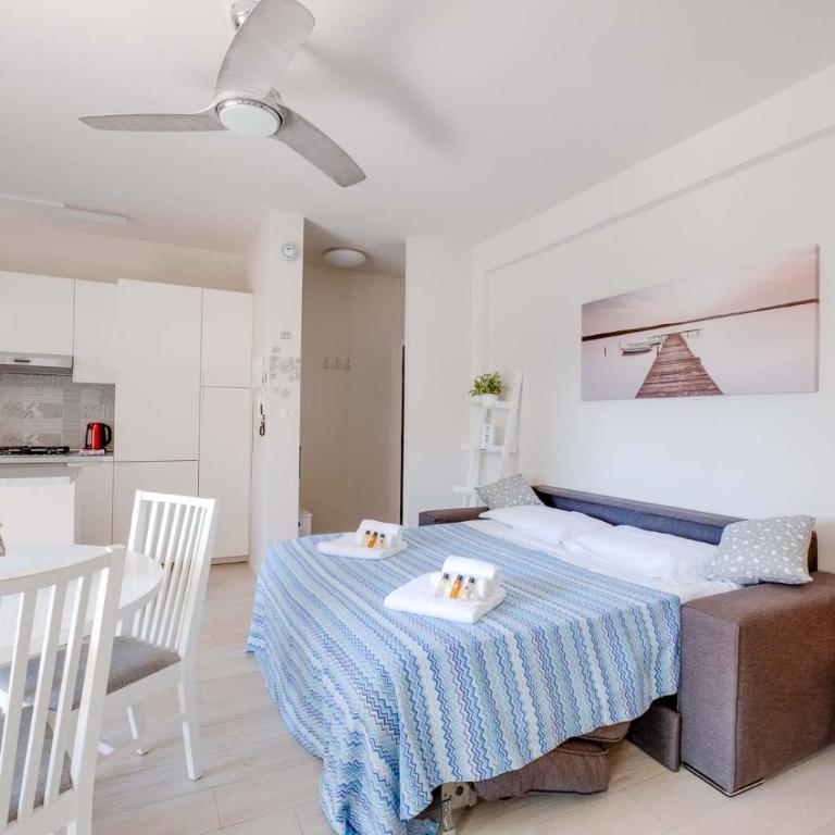 Bardolino Spritz, Balcony, beach access and aircon - Appartamento con 1 Camera da Letto - 15