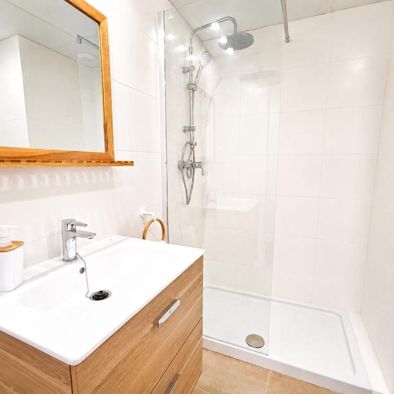 Expoholidays - Apartamentos Rueda Lopez - Apartment mit 2 Schlafzimmern - 5