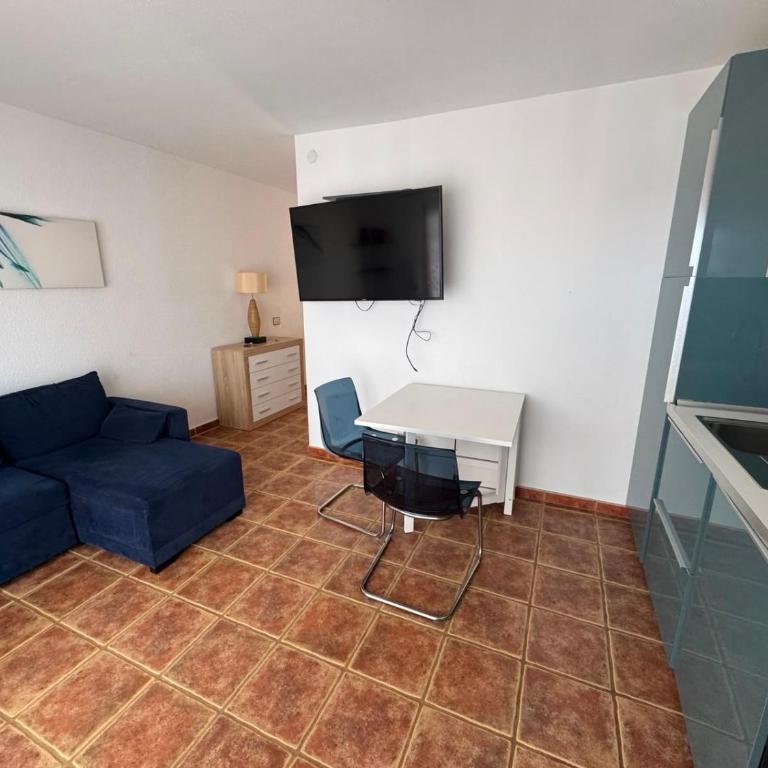 Apartments with Pool at Bounganvillas San Eugenio - Apartment mit 2 Schlafzimmern und Meerblick - 7