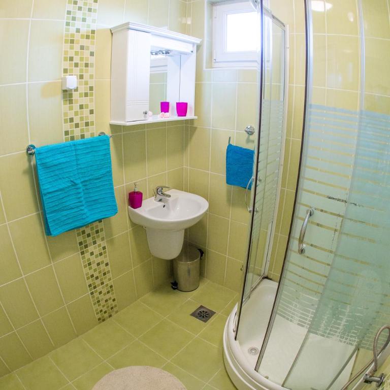 Villa Nadezda - Apartment - Ground Floor - 17