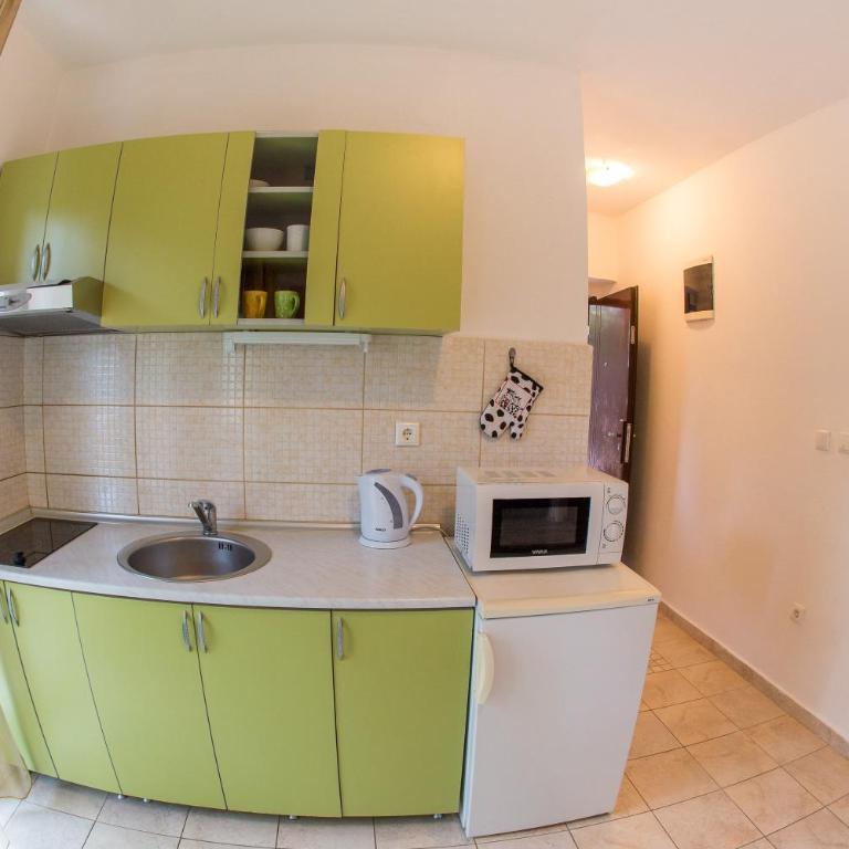 Villa Nadezda - Apartment - Ground Floor - 8