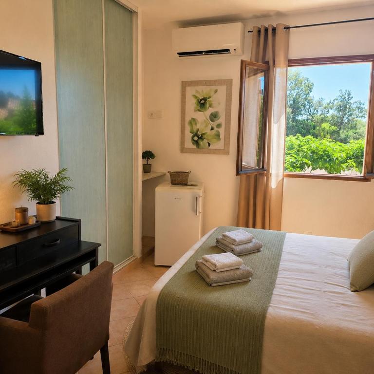 B&B Arghjola - Chambre Triple - 4