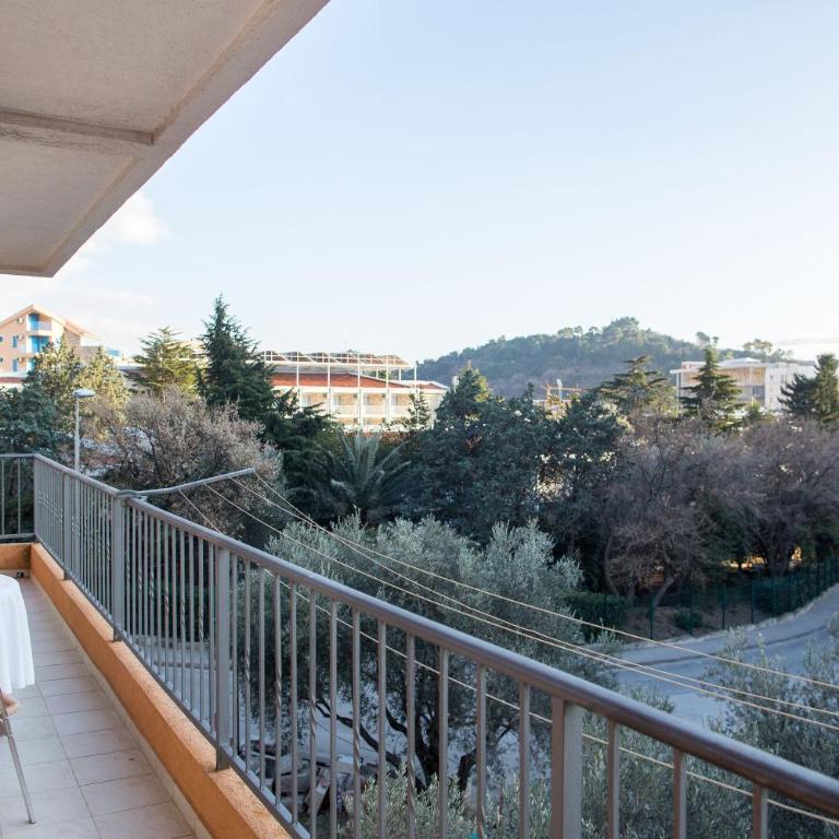 Villa Nadezda - One-Bedroom Apartment - 26