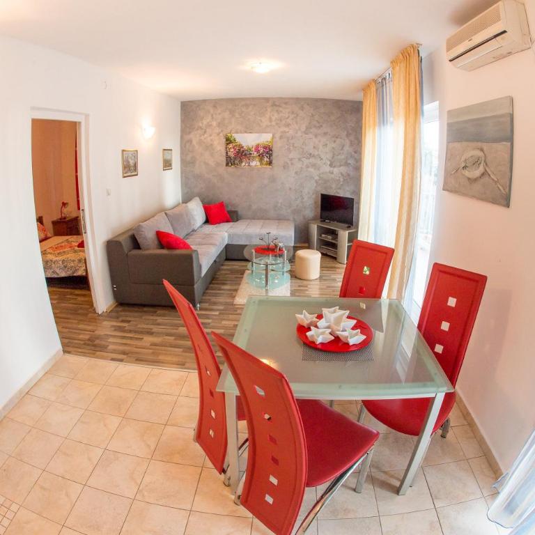 Villa Nadezda - One-Bedroom Apartment - 14
