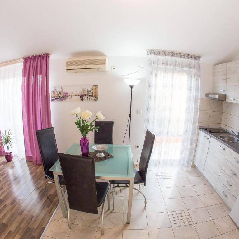 Villa Nadezda - One-Bedroom Apartment - 8