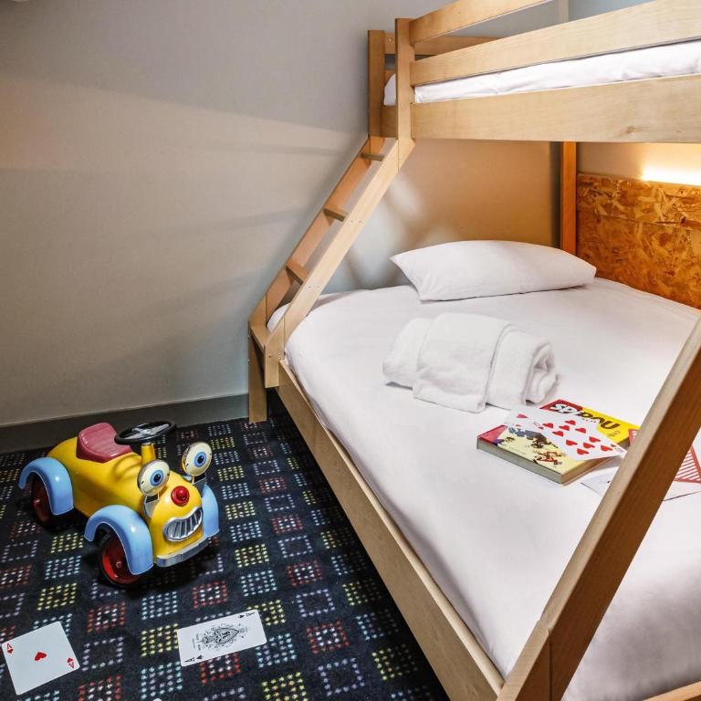 Greet Hotel Lyon Confluence - Chambre Familiale « Pop » pour 5 personnes - 3