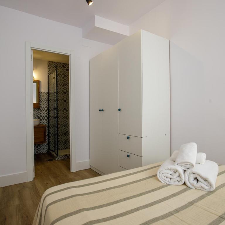 FUN BUILDING DUPLEXES by HOMEABOUT - Apartamento - 13