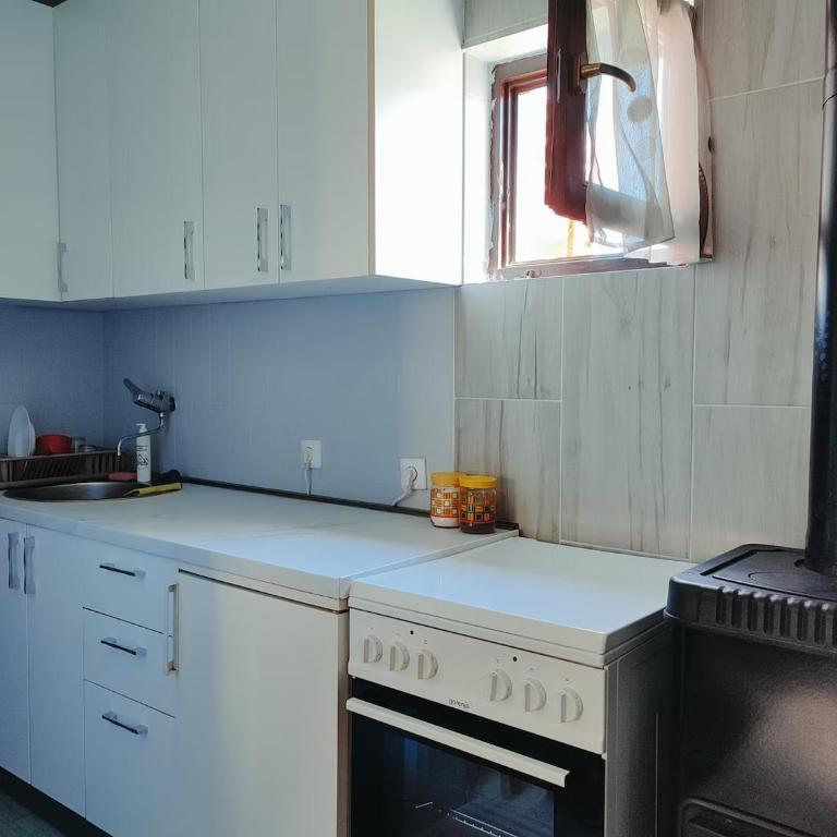 Vista Hill House - Kuća sa 2 Spavaće Sobe - 4