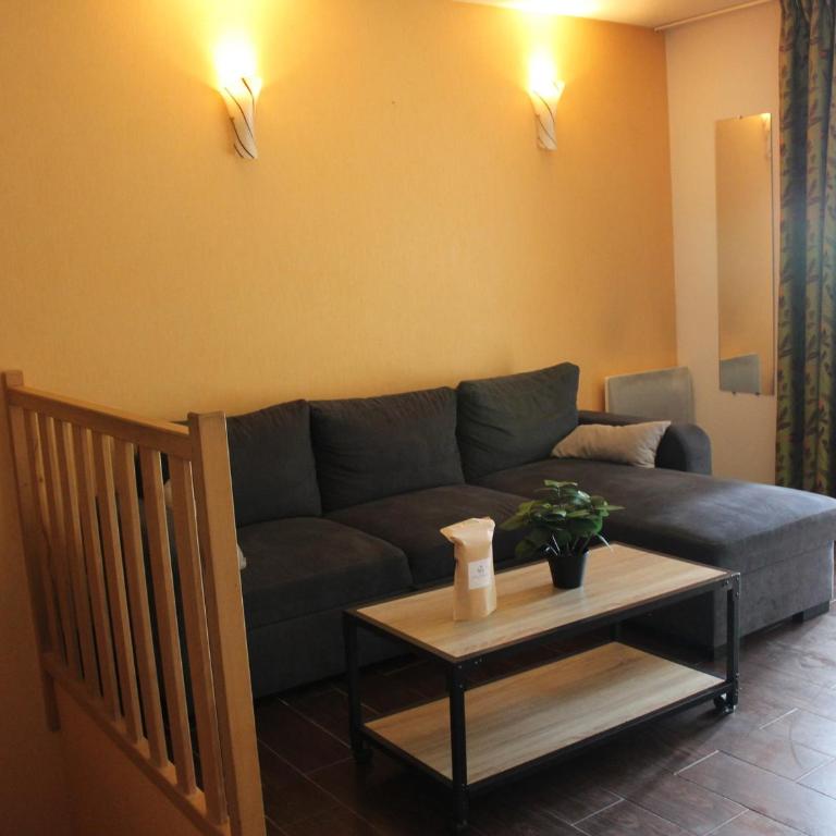 Duplex 6 pers avec piscine chauffée et jacuzzi à Jausiers - Appartement 2 Chambres - 10