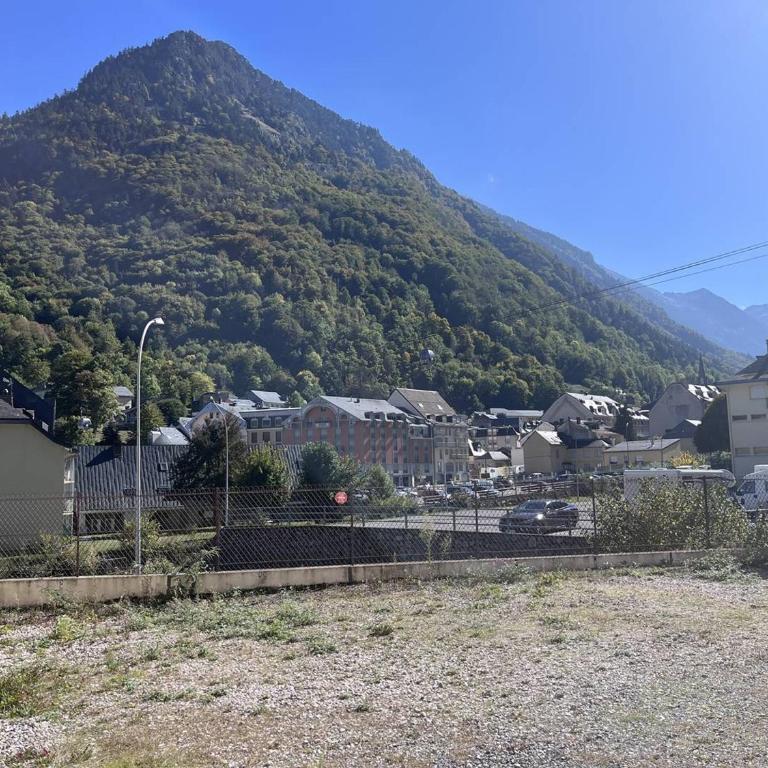 Charmant T2 à Cauterets avec vue montagne et parking - FR-1-812-143 - Apartment - 7