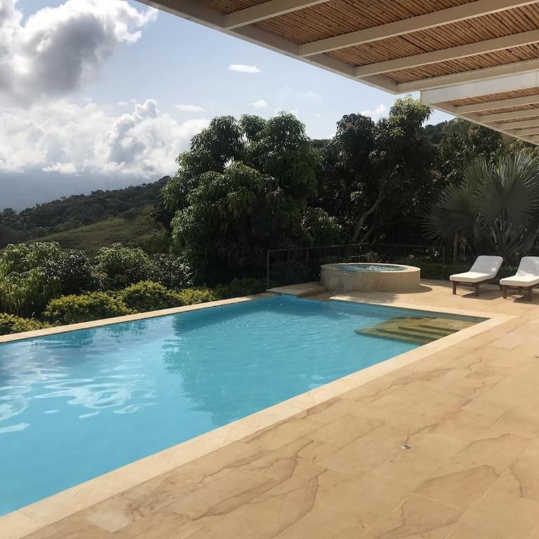 Modern house with mountainviews - Three-Bedroom Villa - 1