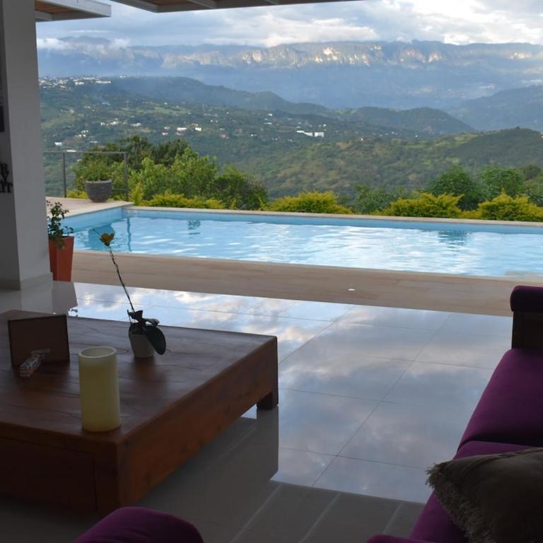 Modern house with mountainviews - Three-Bedroom Villa - 35