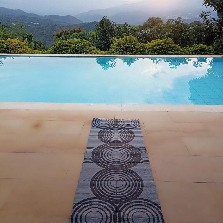 Modern house with mountainviews - Three-Bedroom Villa - 38