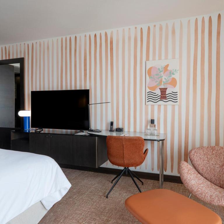 Renaissance Paris Arc de Triomphe Hotel - Chambre Supérieure - 4