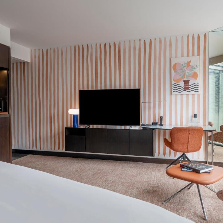 Renaissance Paris Arc de Triomphe Hotel - Suite Junior - 8