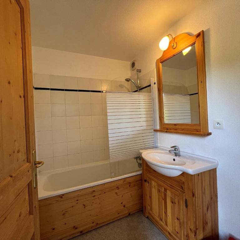 travelski home classic - Les Chalets de la Fontaine du Roi - Appartement en Duplex - 1