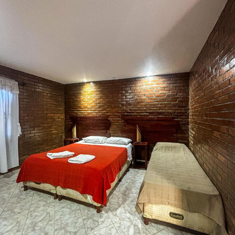 Madre America Hotel & Hostel - Basic Triple Room - 5
