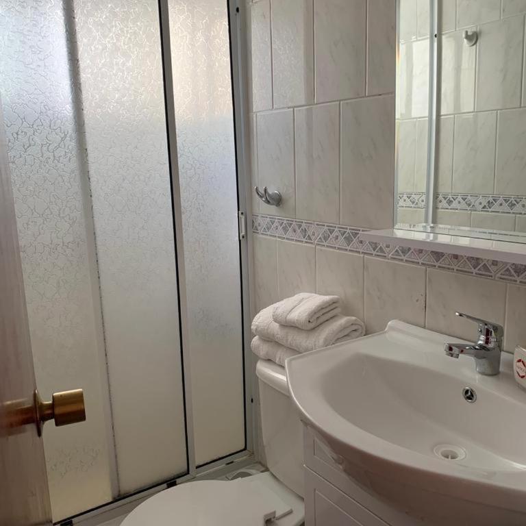 Apart Hotel Las Campanas - Two-Room Apartment - 2