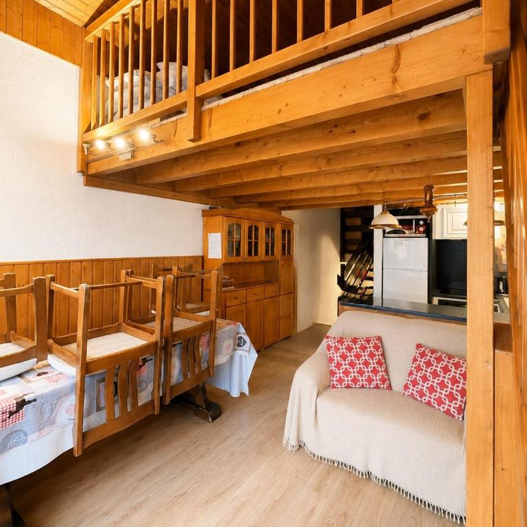 Appartement 6 pers - vue panoramique - centre et pistes à pied - Appartement 2 Chambres - 8