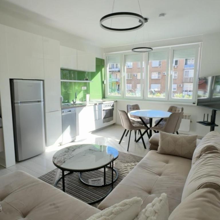 Central Stay Sarajevo - Two-Bedroom Apartment - 5