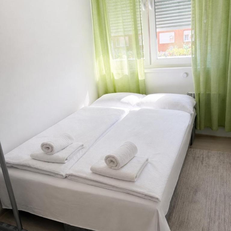 Central Stay Sarajevo - Two-Bedroom Apartment - 8