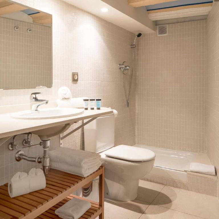 Rent Top Apartments near Plaza de Catalunya - Apartamento Superior de 4 dormitorios - Sant Pere Més Alt - 4
