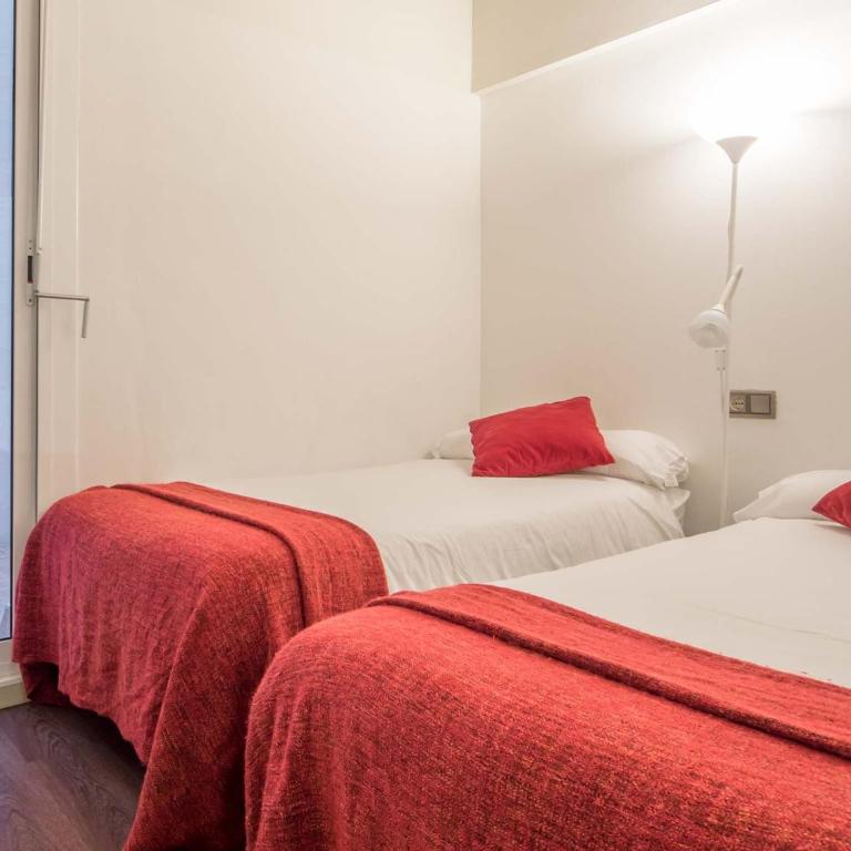 Rent Top Apartments near Plaza de Catalunya - Apartamento Superior de 4 dormitorios - Sant Pere Més Alt - 12