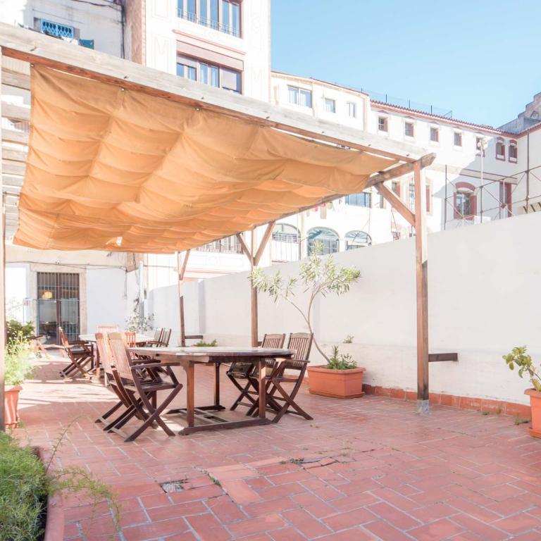 Rent Top Apartments near Plaza de Catalunya - Apartamento Superior de 4 dormitorios - Sant Pere Més Alt - 10