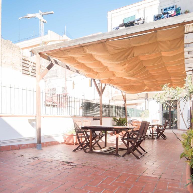 Rent Top Apartments near Plaza de Catalunya - Apartamento Superior de 4 dormitorios - Sant Pere Més Alt - 3