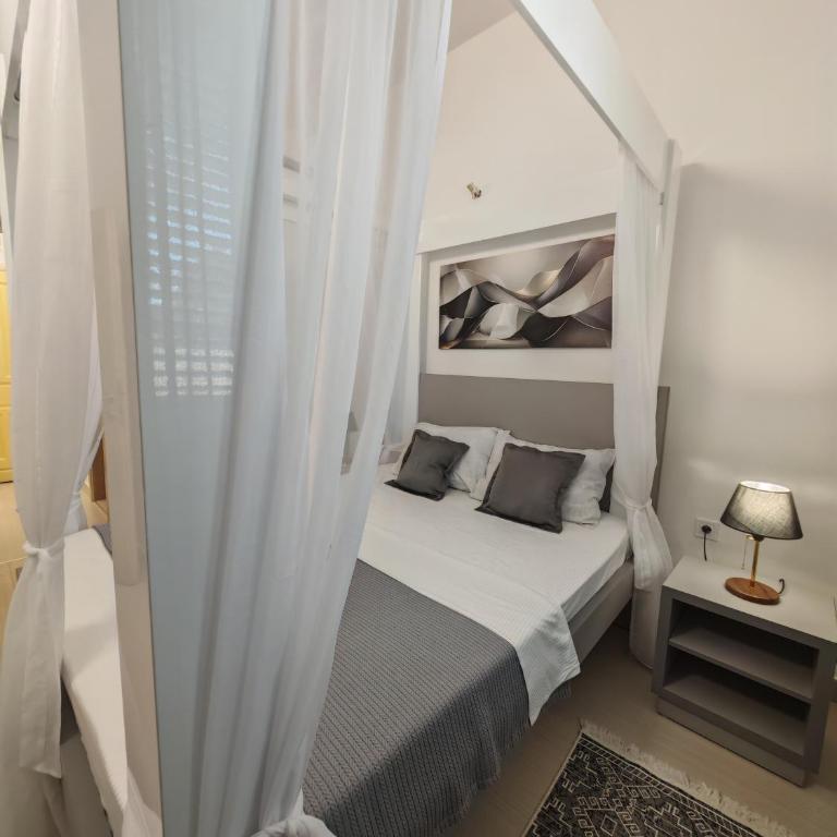 Boulevard Apartments - Apartment mit Balkon - 9