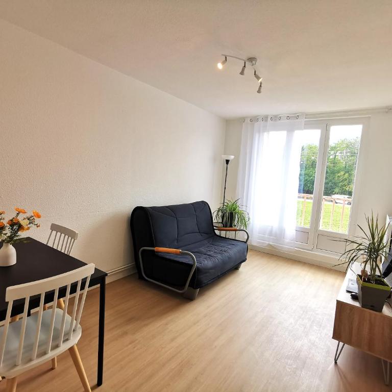 T4 fonctionnel - 3 chambres - Idéal pros et groupes - Au pied de la Bastille - Apartment mit 3 Schlafzimmern - 4