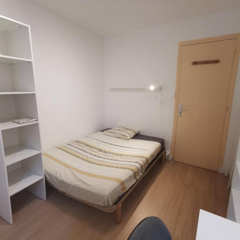 T4 fonctionnel - 3 chambres - Idéal pros et groupes - Au pied de la Bastille - Apartment mit 3 Schlafzimmern - 8