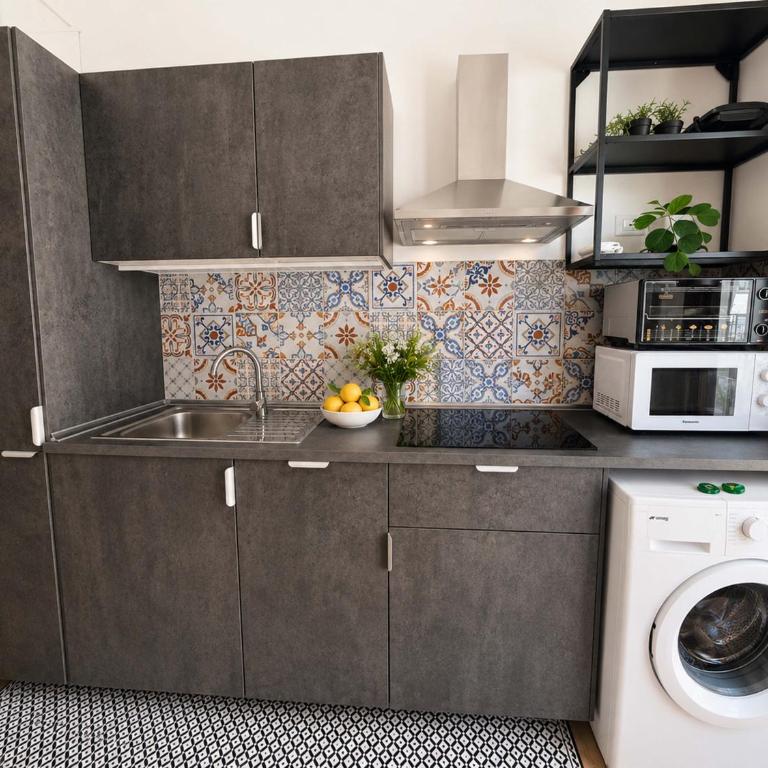 AMORE RENTALS - La Casetta di Anna - Appartamento con 2 Camere da Letto - 24