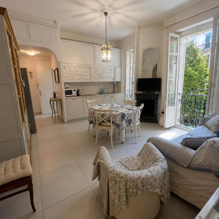 LIONS 2BDR 14 juillet - Appartement 2 Chambres - 2