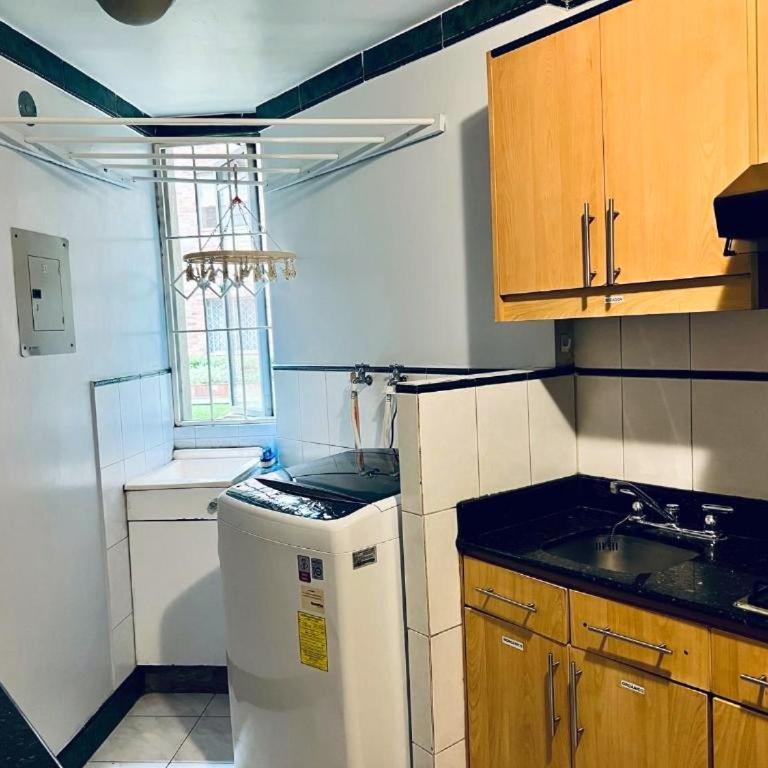 Flat familiar en Av Granados céntrico - Apartamento de 3 dormitorios Premium - 28