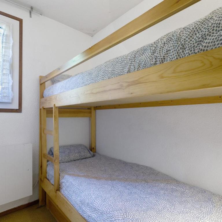 Venus - Appartamento con 2 Camere da Letto e con Vista Montagna - 9