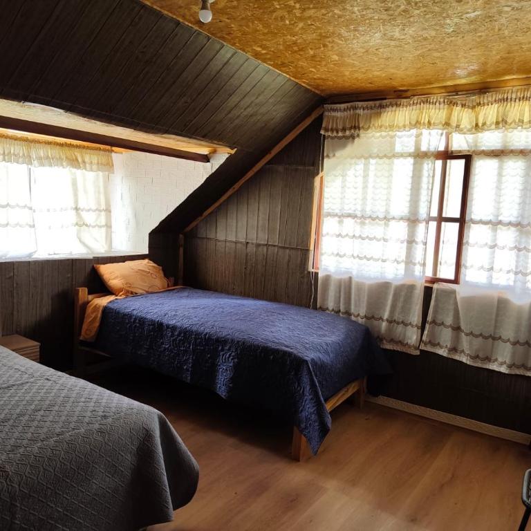 Yanesh Haus habitaciones Oxapampa - Family Room with Shared Bathroom - 7
