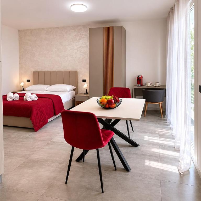 GuestHost - Black Pearl Apartments near the sea - Estudio - 4