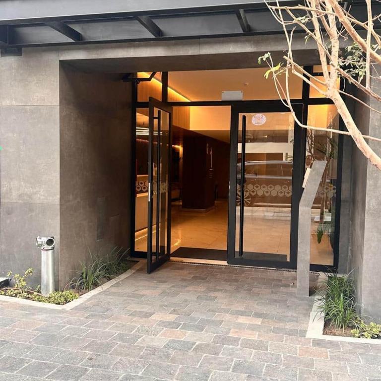 AUREN Larco Private One Bedroom with AC - Deluxe One-Bedroom Apartment - 3