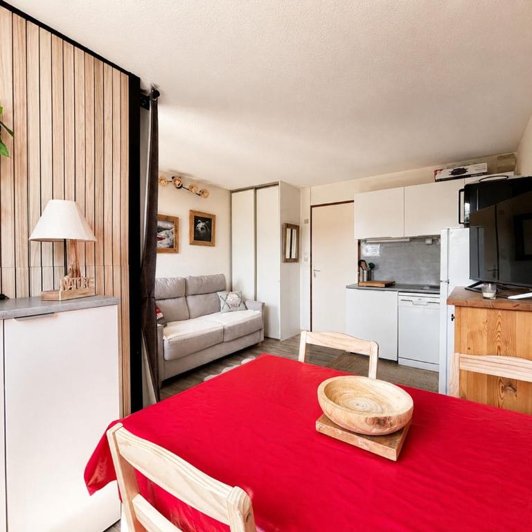Studio moderne et lumineux avec vue sur le Mont Charvin. Parking privatif - FR-1-505-222 - Studio - 6