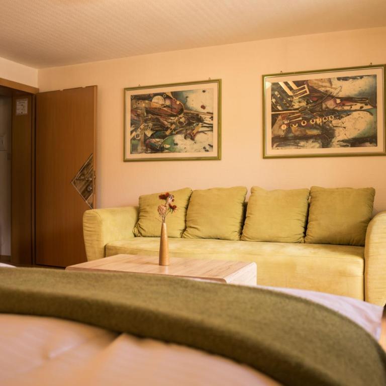 Landhaus am Hügel - Apartment mit 1 Schlafzimmer und Balkon - 6