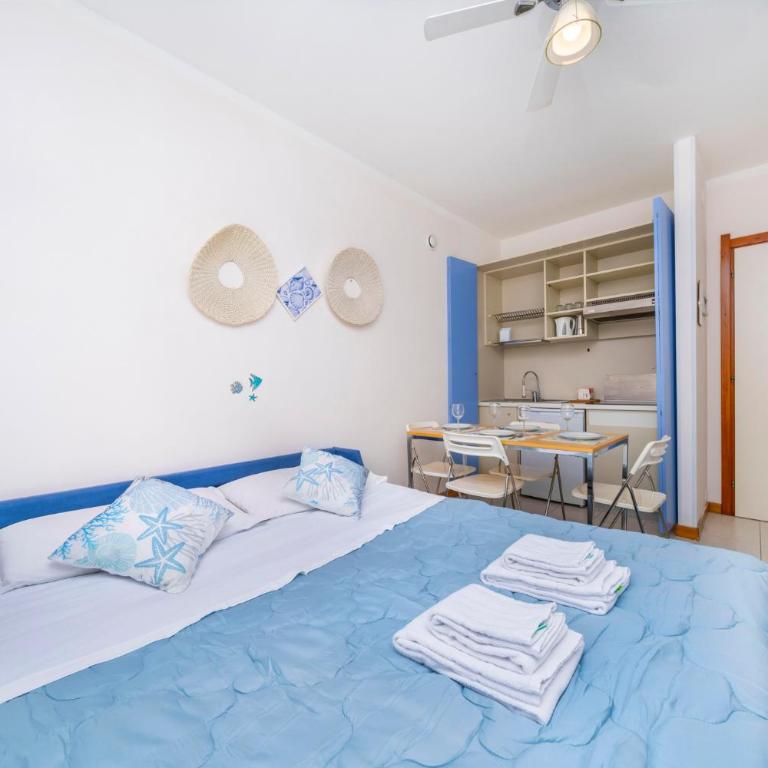 GuestHost - La Casa al Mare Apartments with Parking - Apartamento de 2 dormitorios con balcón - 2