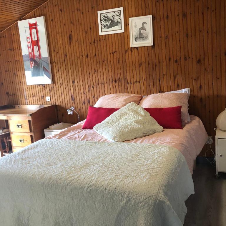 Le Pommier - Chambre d'hôtes - Chambre Double - Vue sur Jardin - 2