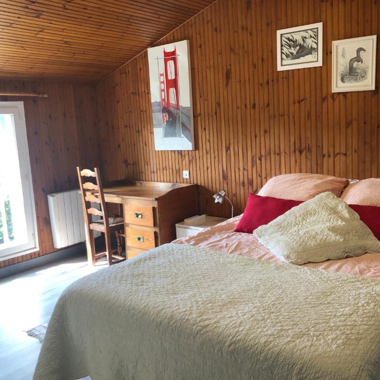 Le Pommier - Chambre d'hôtes - Chambre Double - Vue sur Jardin - 1