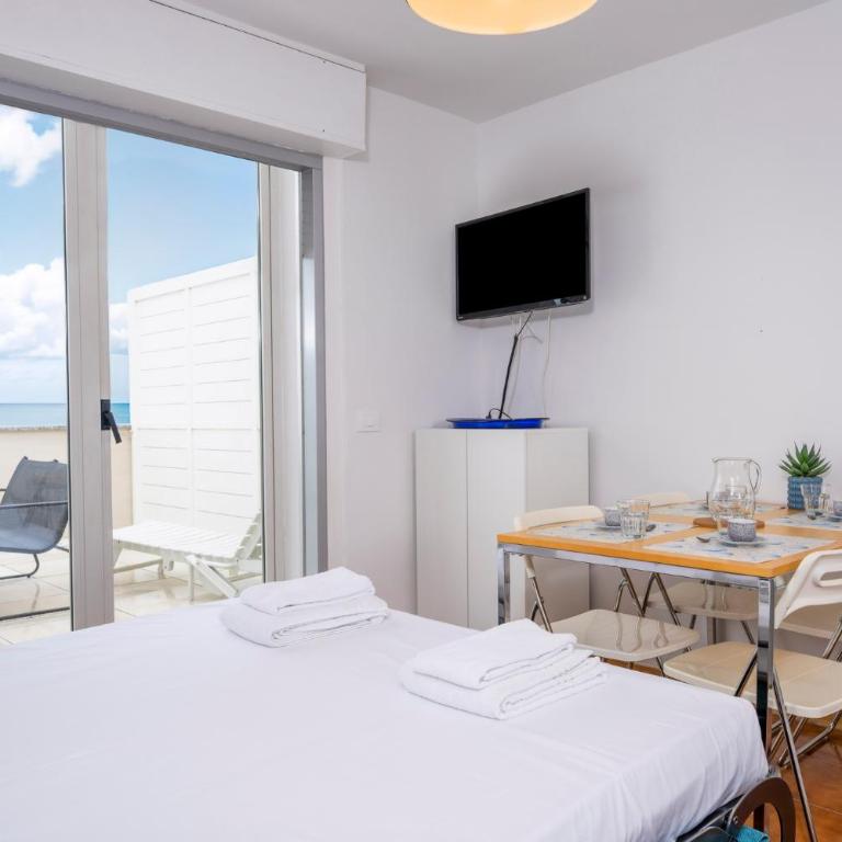 GuestHost - La Casa al Mare Apartments with Parking - Dúplex - 18
