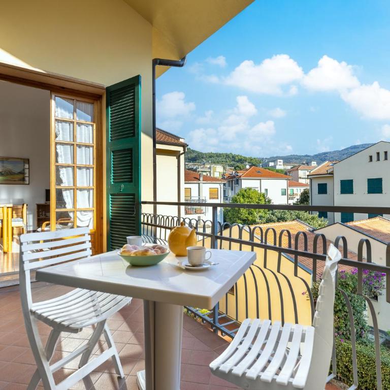 Hostdomus - Oasi Apartment free garage and pool - Appartamento con 2 Camere da Letto - 1
