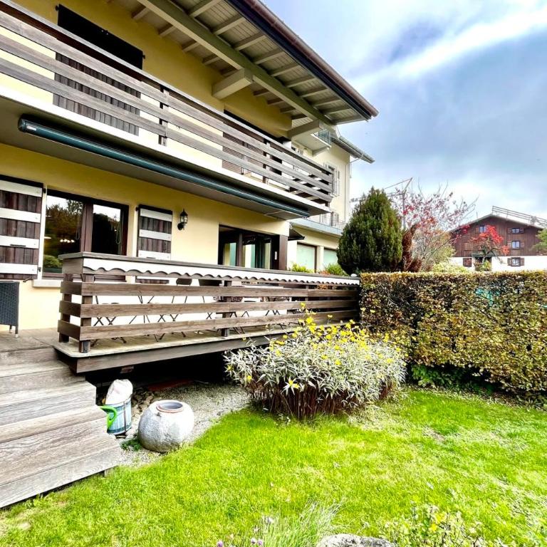 Renovated village house with terrace and quiet - Chalet - 2