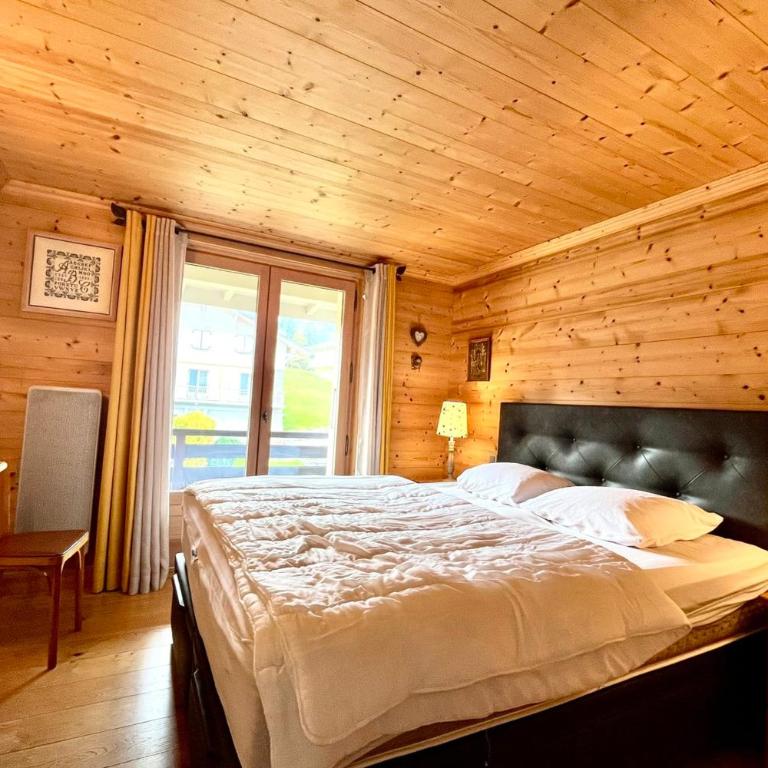 Renovated village house with terrace and quiet - Chalet - 15