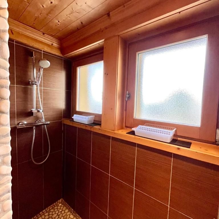 Renovated village house with terrace and quiet - Chalet - 21